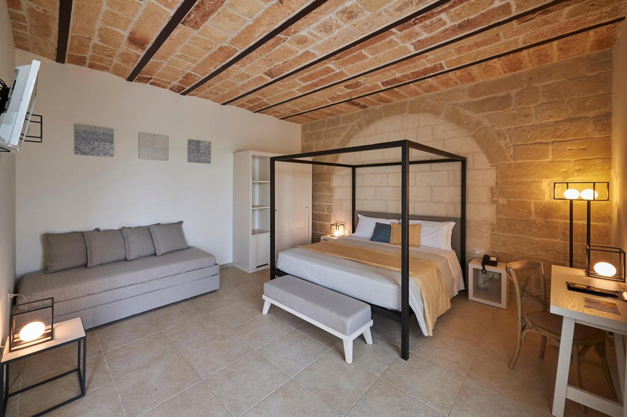 Relais Masseria Le Cesine - Cdshotels Vernole Exterior photo